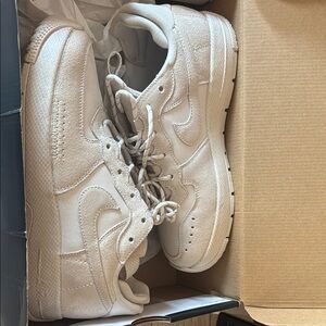 NWT Nike Women’s Air Force 1 Wild Cream Sneakers Size 8.5